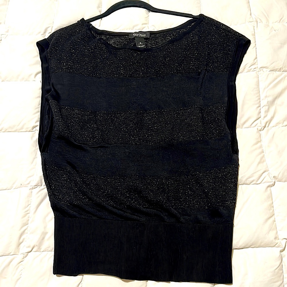 Cute dressy or casual top from White House Black Market.